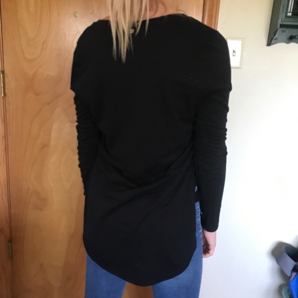 Fabletics black athletic tunic top - Picture 3 of 8